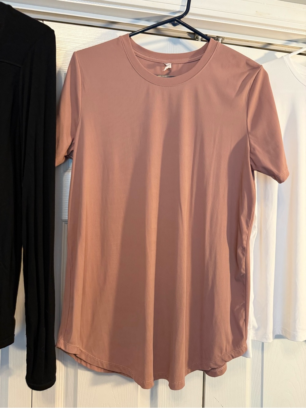 Zyia active Women's Short-Sleeve Crewneck Top in Dusty Rose size Large nwot